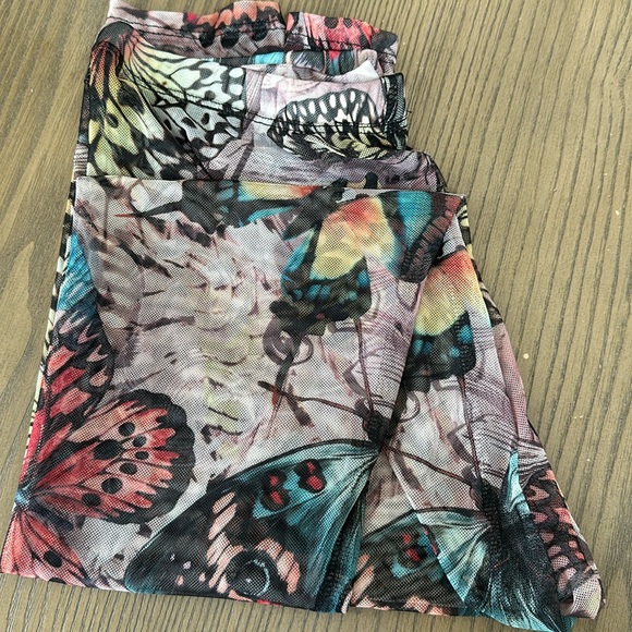 Mesh see thru butterfly print pants - Picture 1 of 3